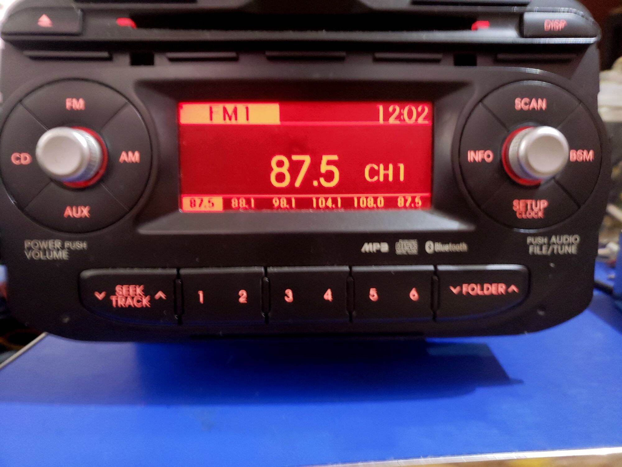 Đầu Bluetooth CD aux Ô tô KIA MORNING 2018