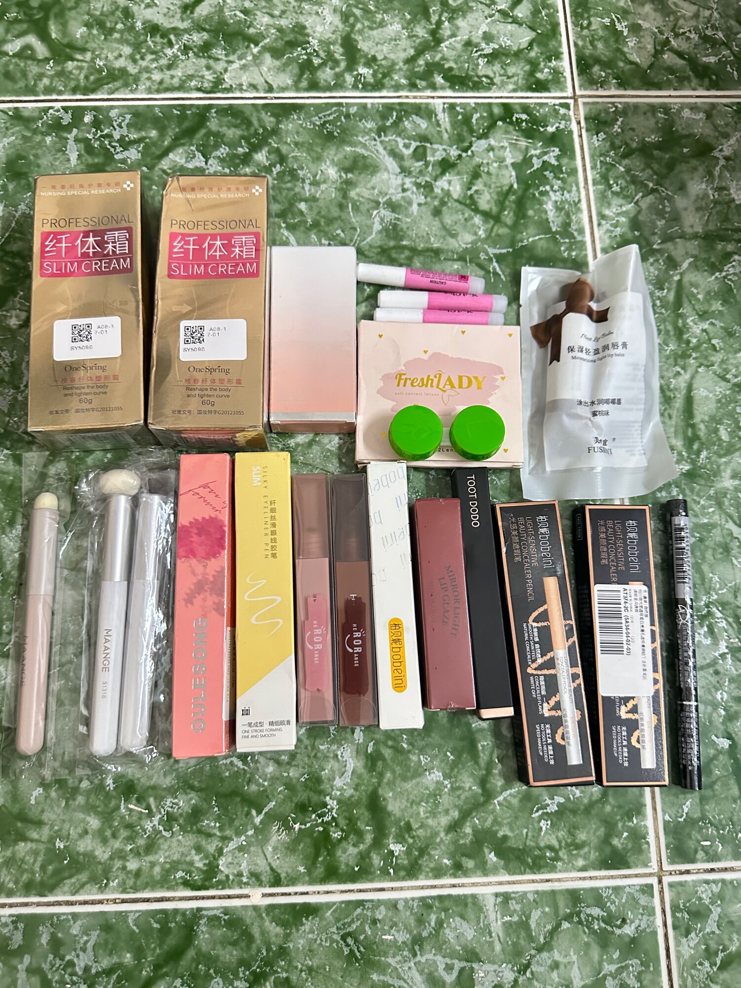 Kiện Hàng Boom Quốc Tế 250k