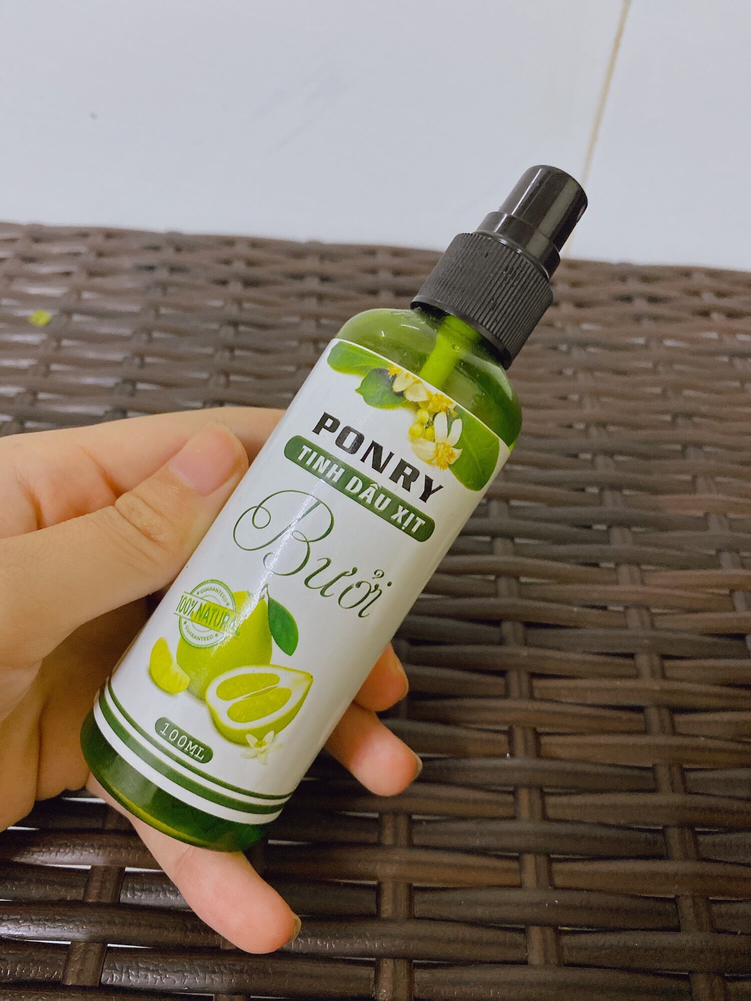 Xịt Bưởi kích mọc tọc Ponry ( kèm dây buộc tóc xinh )