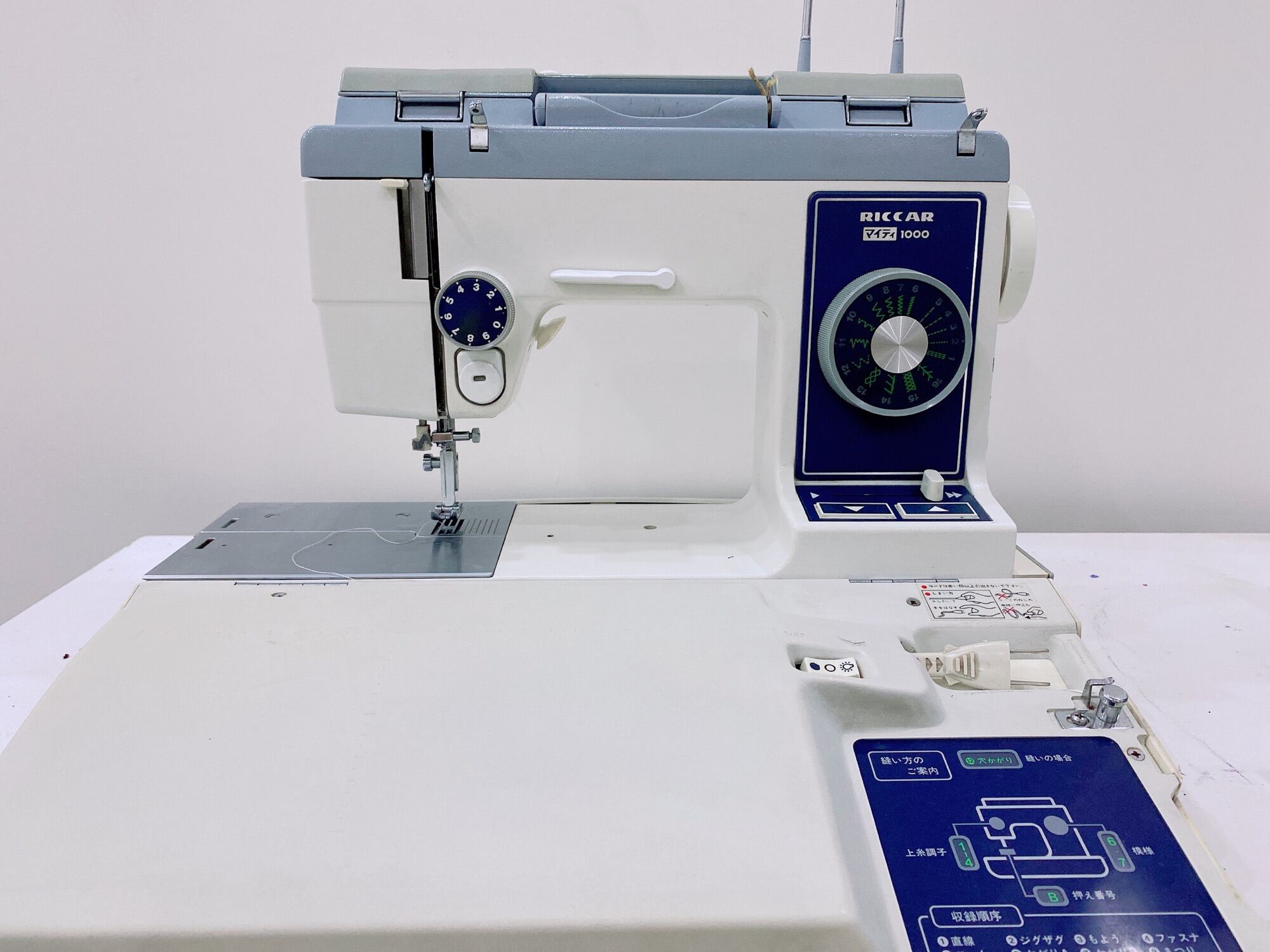 Máy may gia đình đa năng RICCAR MIGHTY A300,303, RICCAR 1000 khỏe bền