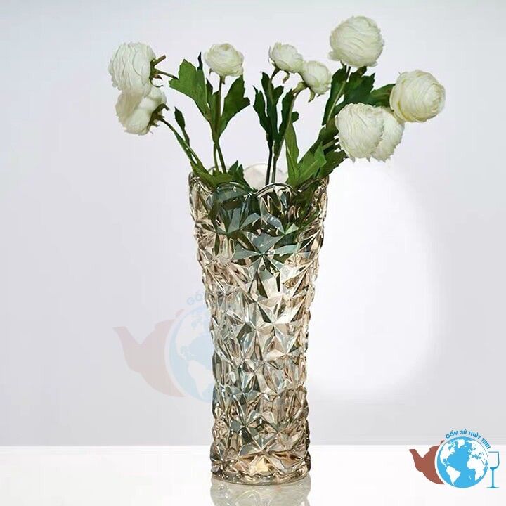 Bình hoa thuỷ tinh ánh vàng pha lê rất đẹp