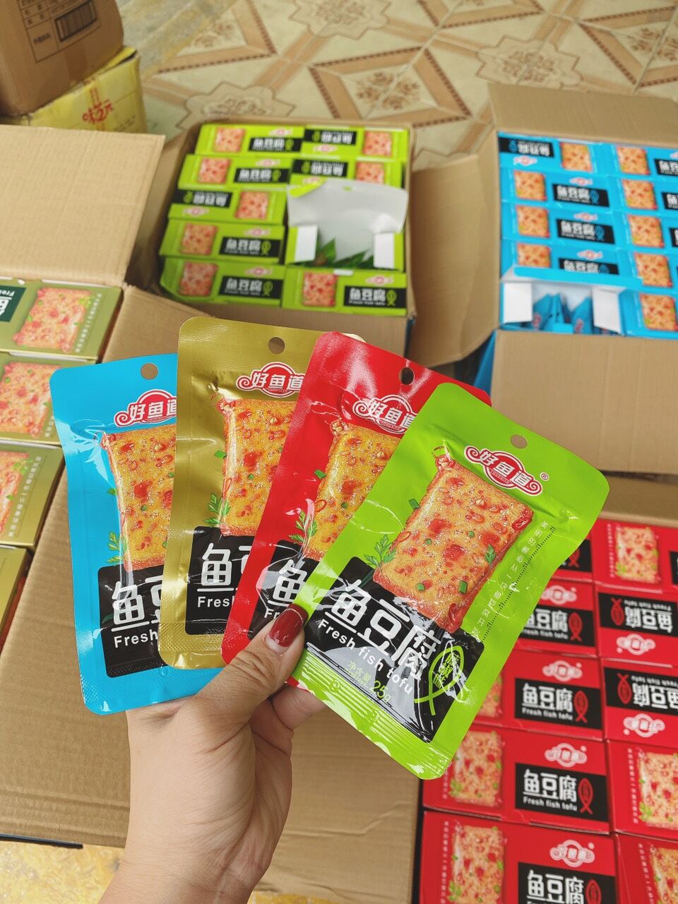 1 gói đậu phụ cay cá cay mix vị