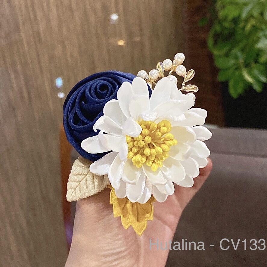 Hoa Cài Áo Handmade CV133 - HUTALINA