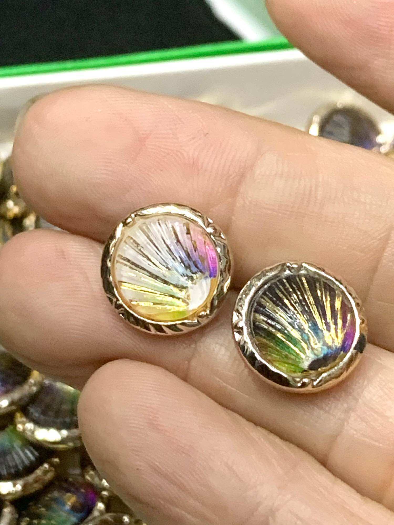 Combo 5 cái nút kiểu hình sò 13mm.