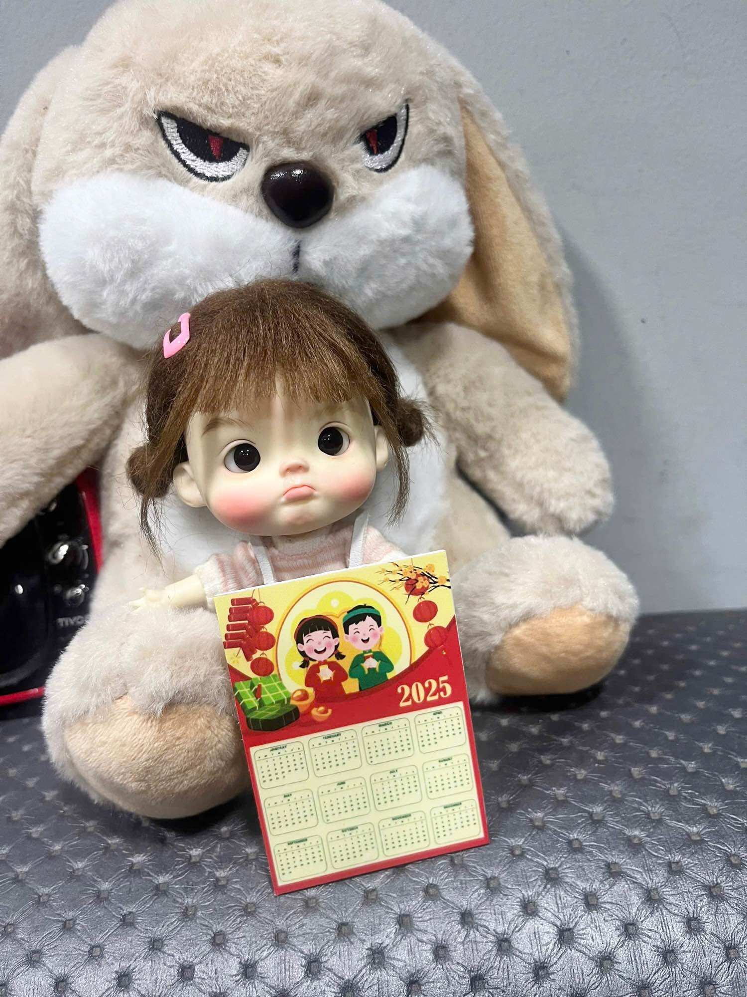 Mô hình cuốn lịch 1/12