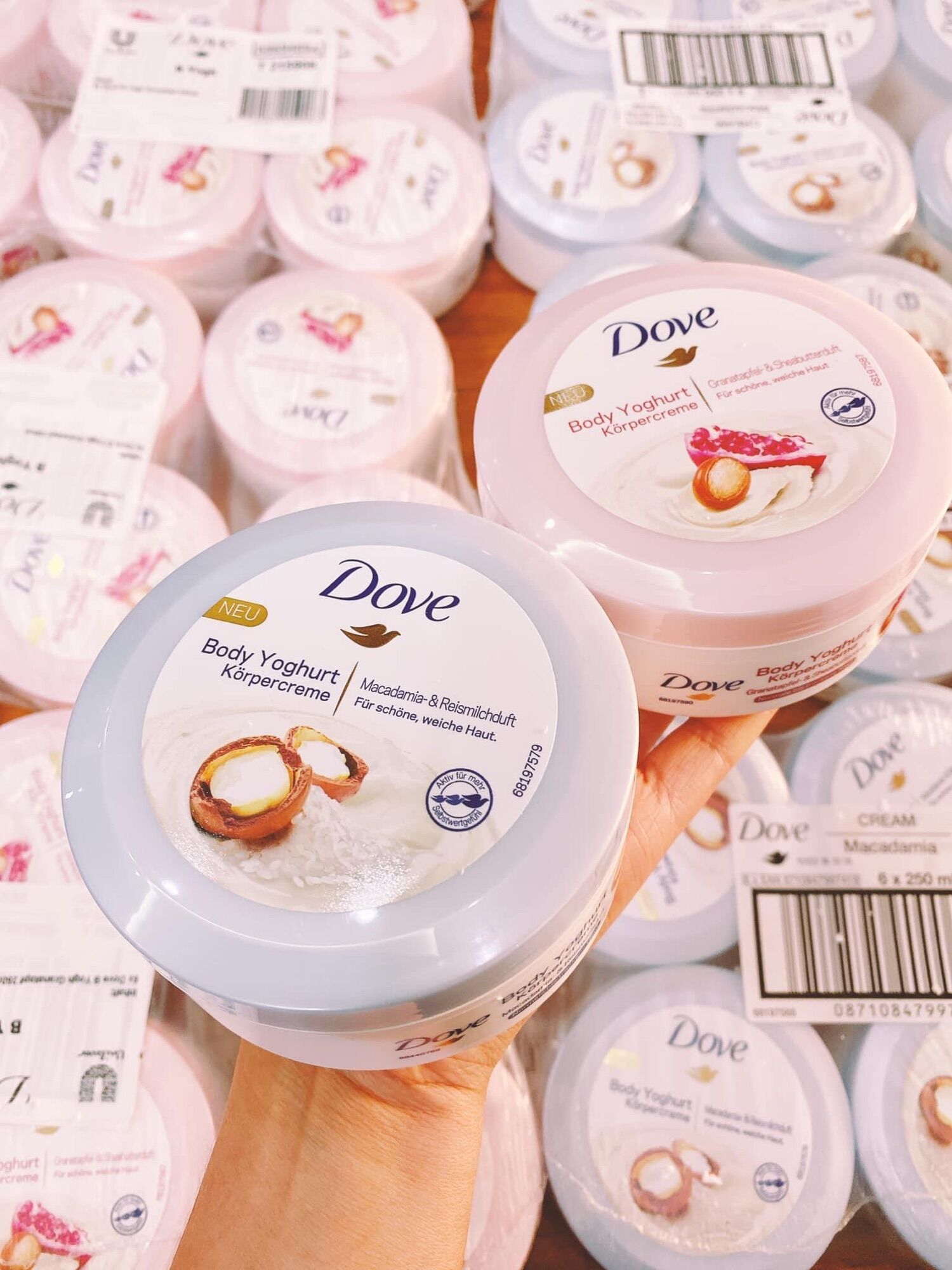 Kem dưỡng thể sữa chua DOVE ĐỨC 250ml