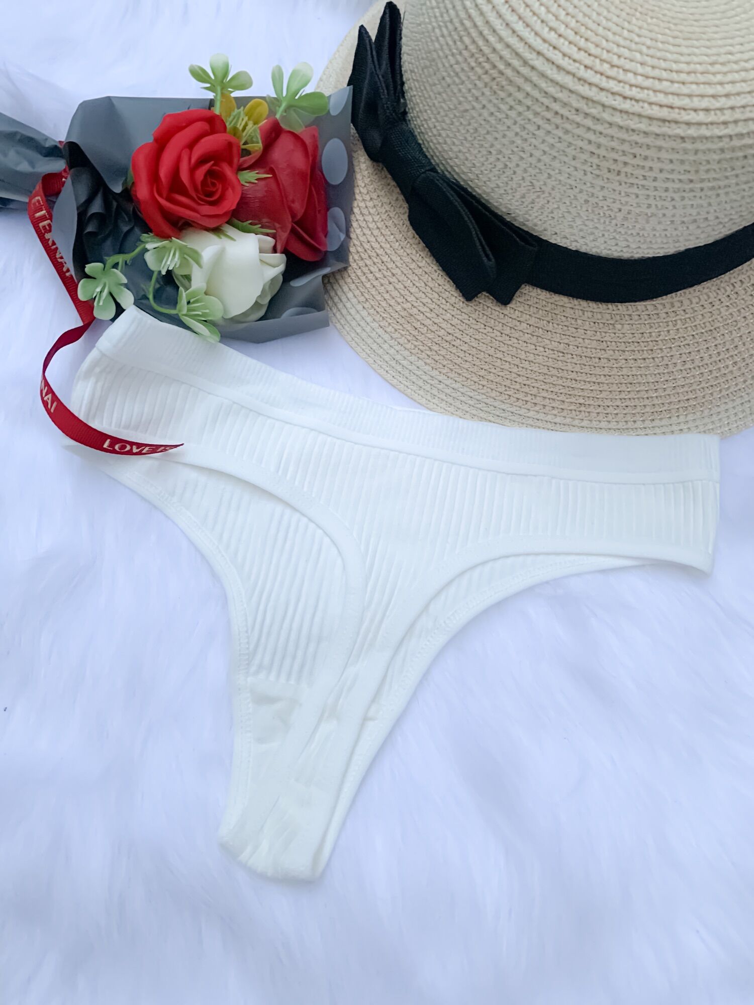 QUẦN COTTON LỌT KHE