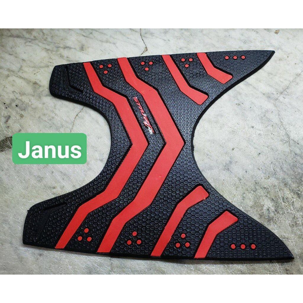 Thảm lót chân xe Janus 2022 - 2023 màu đỏ