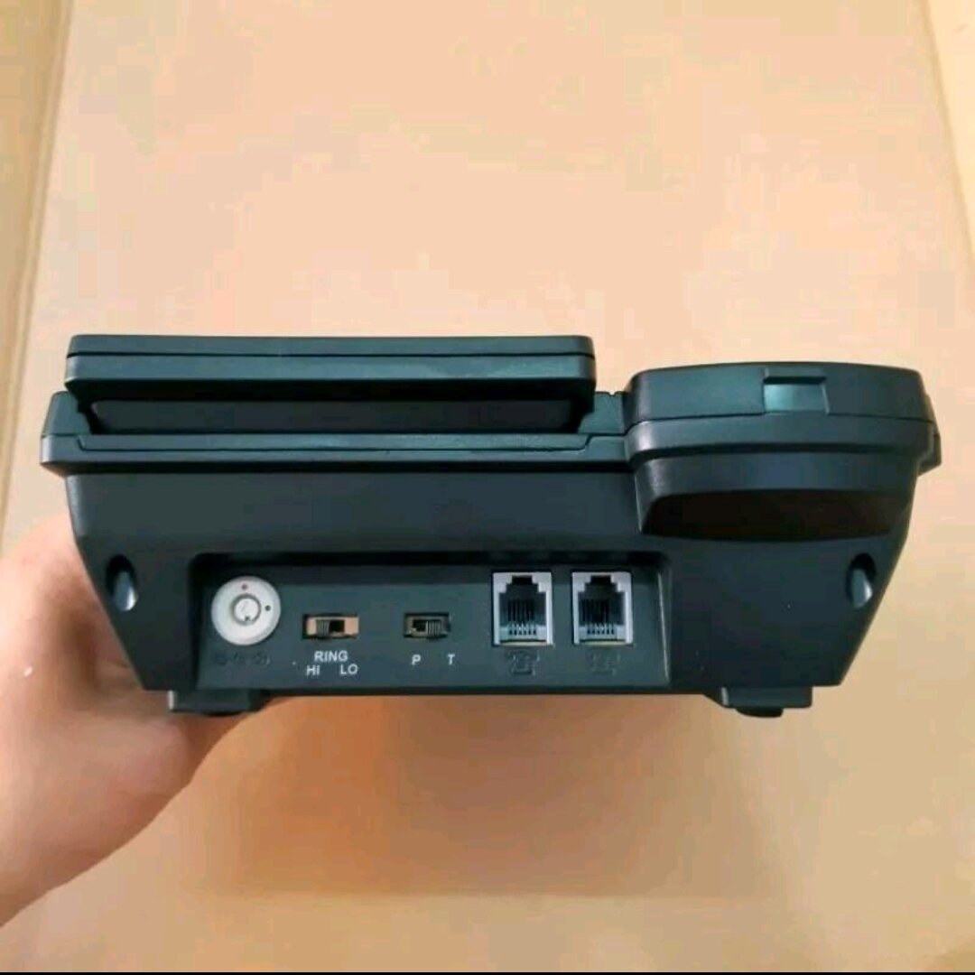 Điện Thoại Để Bàn KX-TSC960CID