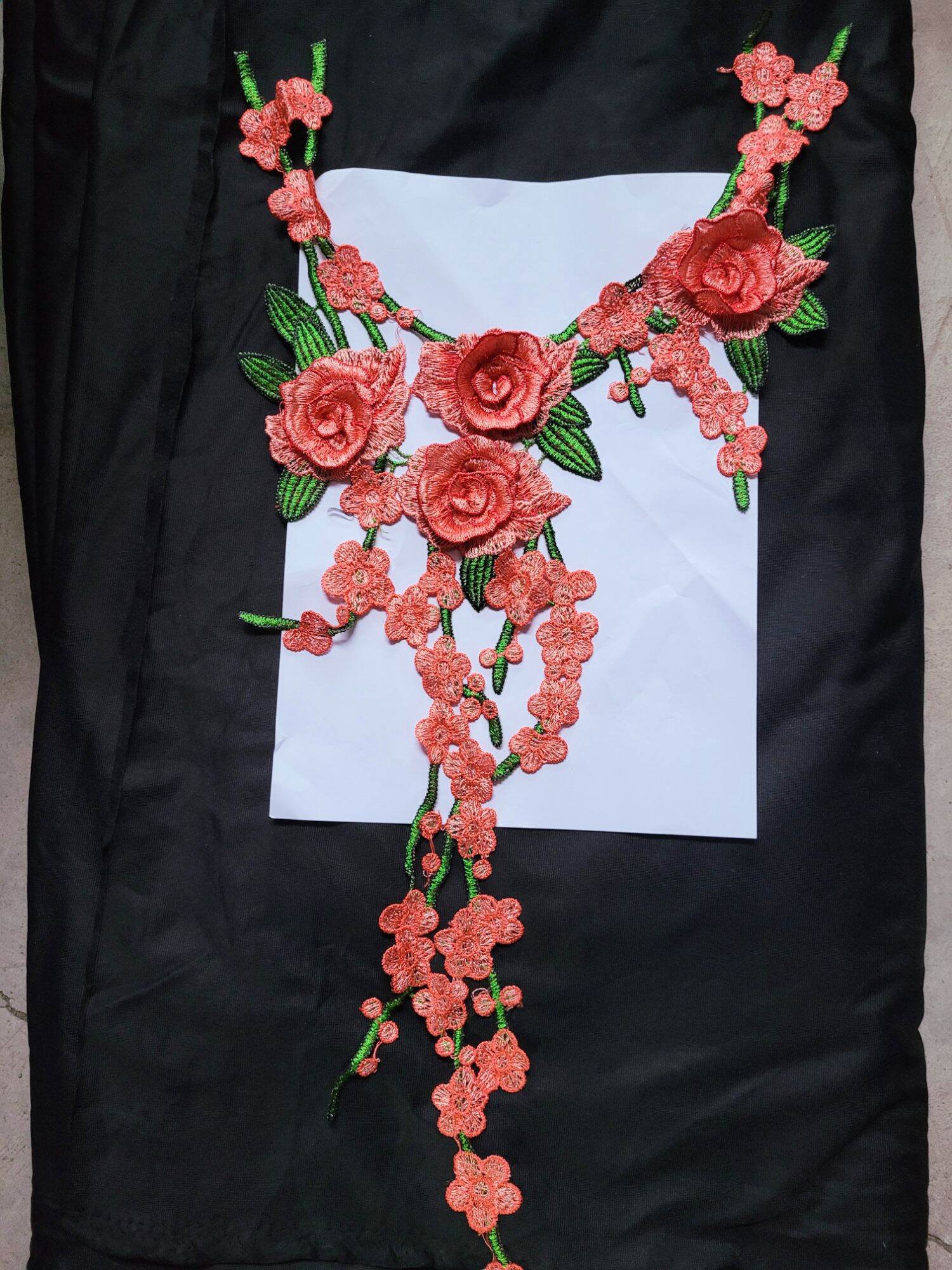 Cổ thêu cao cấp mã CO50 cánh hoa nổi