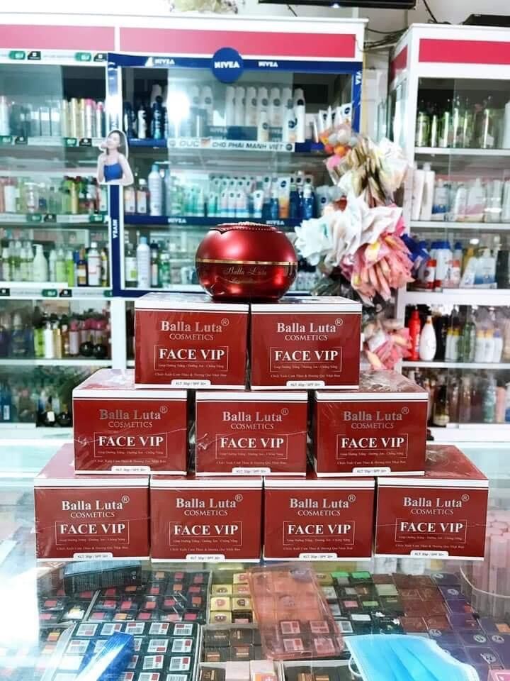 FACE VIP ĐỎ BALLA LUTA