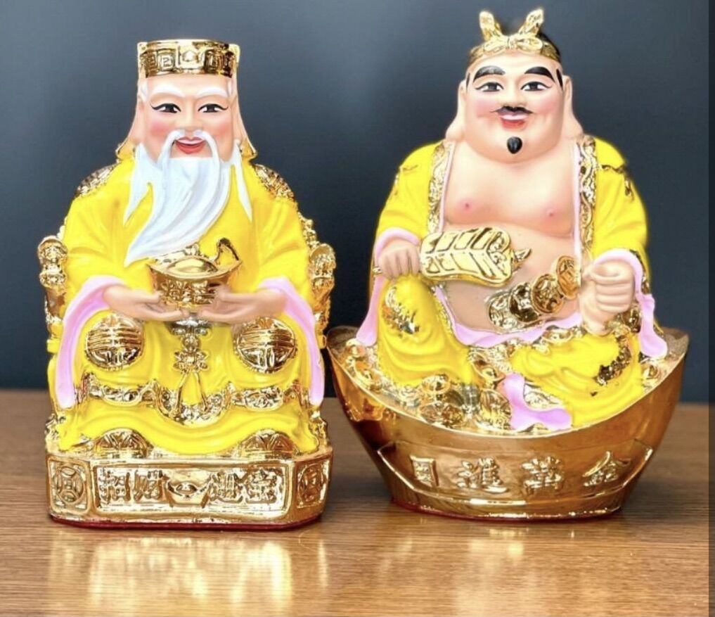 Bộ tượng hai ông Thần Tài Thổ Địa áo vàng 15cm