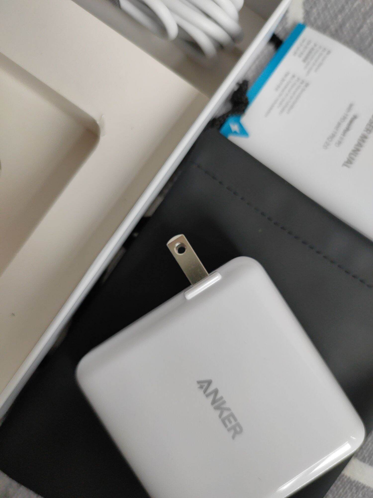 Củ sạc Anker A2321 49.5W type C 30w usb 12w cho iPhone iPad Samsung Android