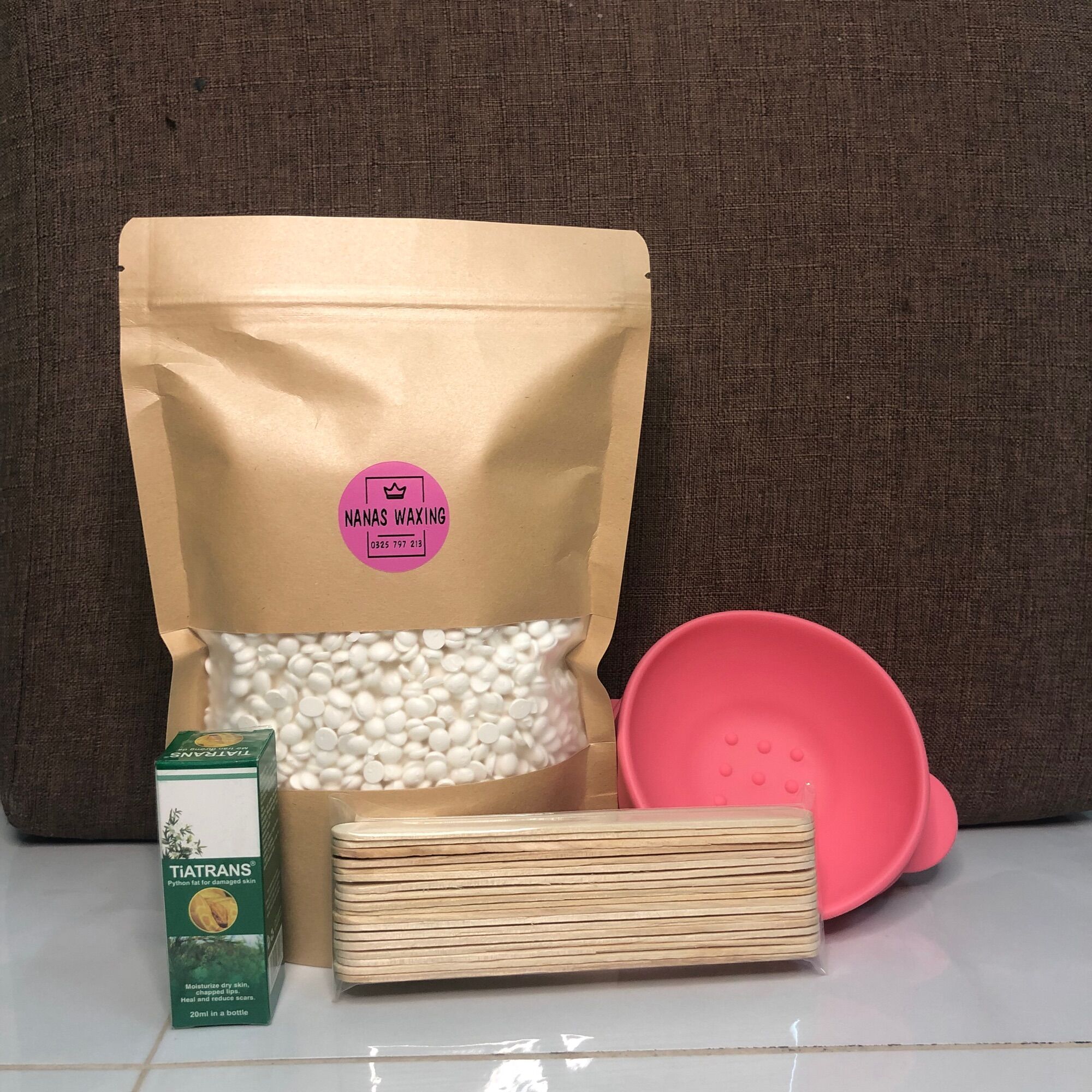 Sáp wax lông dừa 500g + chén silicon + mỡ chăn 20ml + que wax
