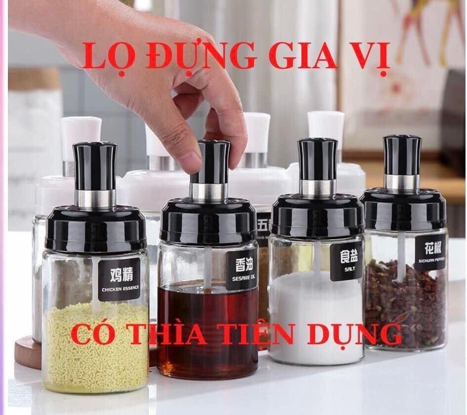 Hủ đựng gia vị thủy tinh kèm thìa xúc