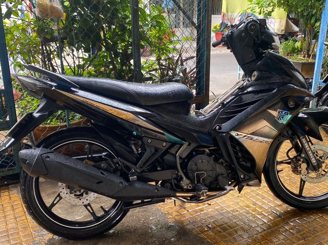 ỐP pô exciter 135 LC V6