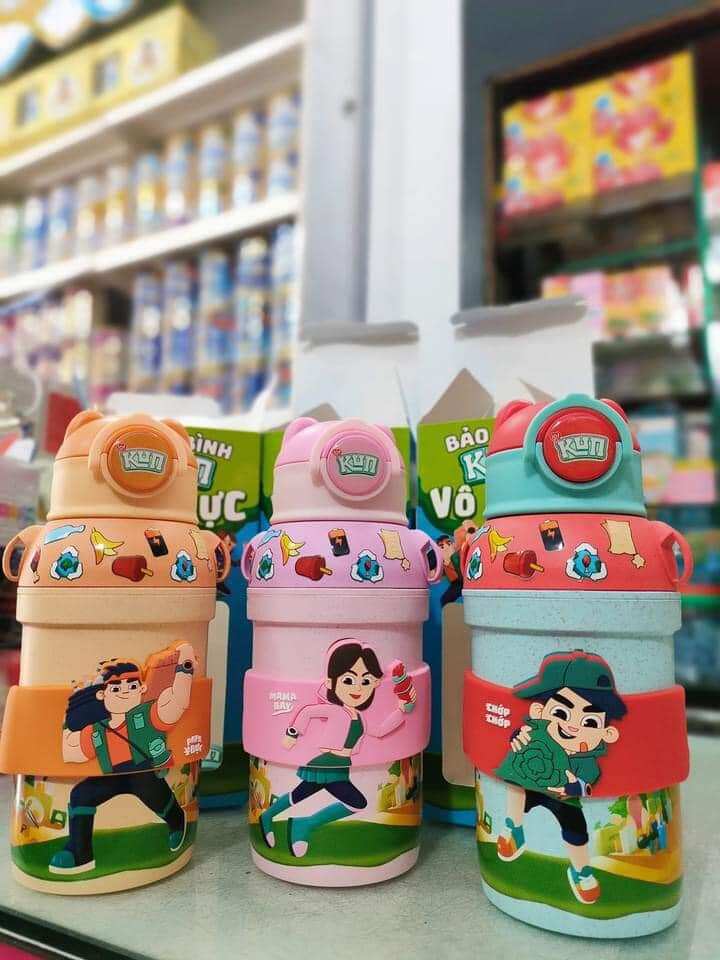 BÌNH NƯỚC KUN VÔ CỰC NHỰA LÚA MẠCH