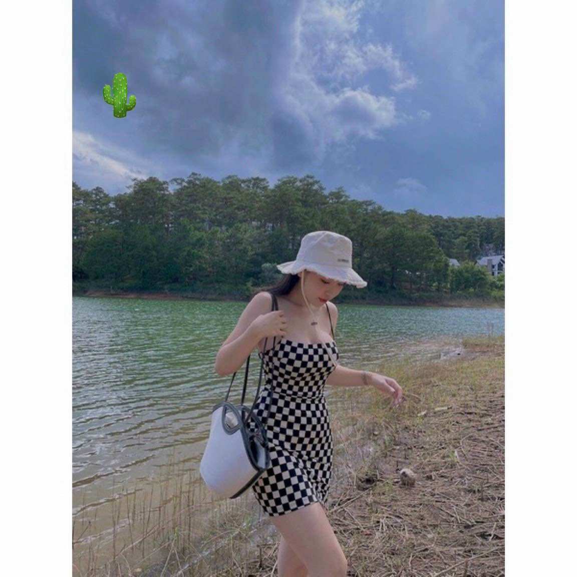 Đầm body sexy 2 dây thun gân