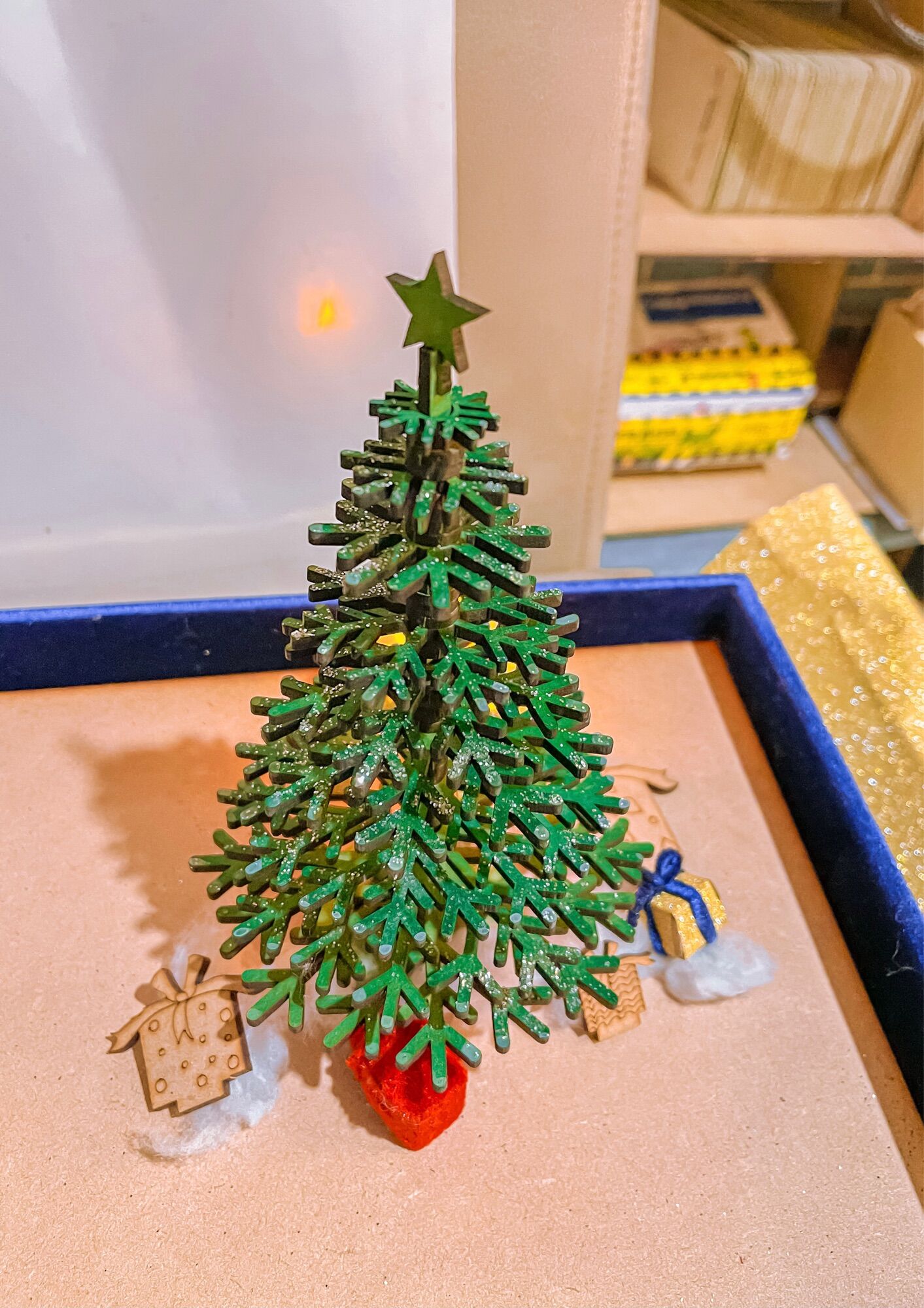 Mô hình lắp ráp cây thông noel