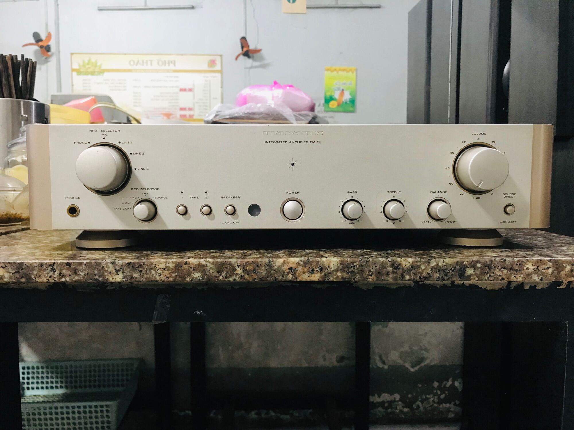 Freeship Ampli Marantz PM-19F model cao cấp của hãng Marantz.