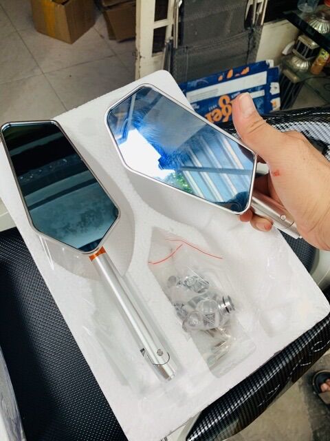 1 CẶP GƯƠNG CHIẾU HẬU RIZOMA 5 CẠNH CỰC ĐẸP