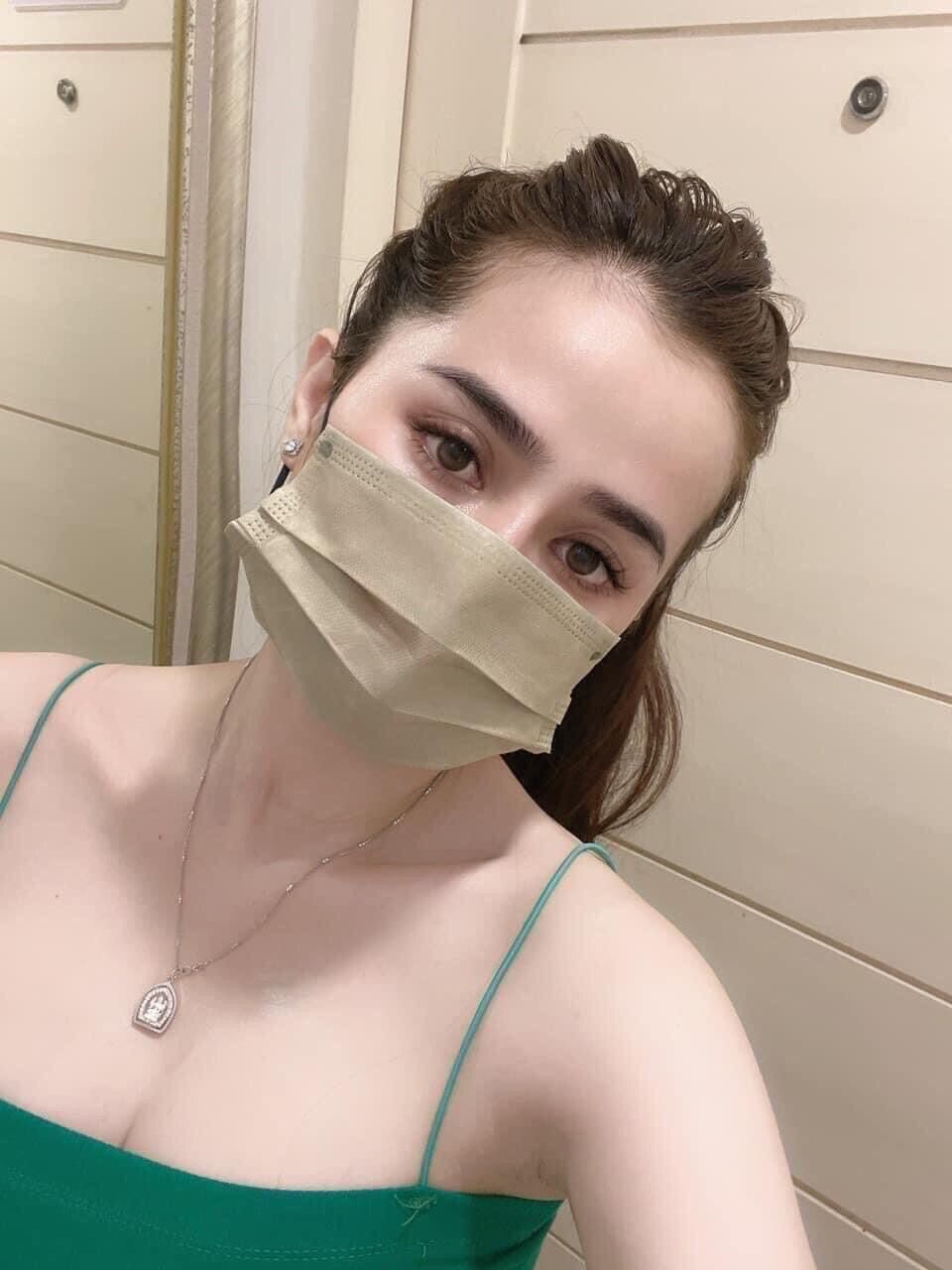 Combo 50 khẩu trang thái lan