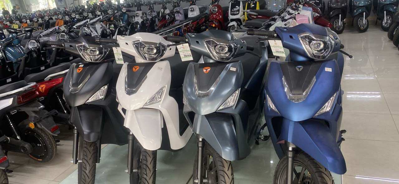 XE MÁY ĐIỆN YADEA VOLTGUARD 72V38AH