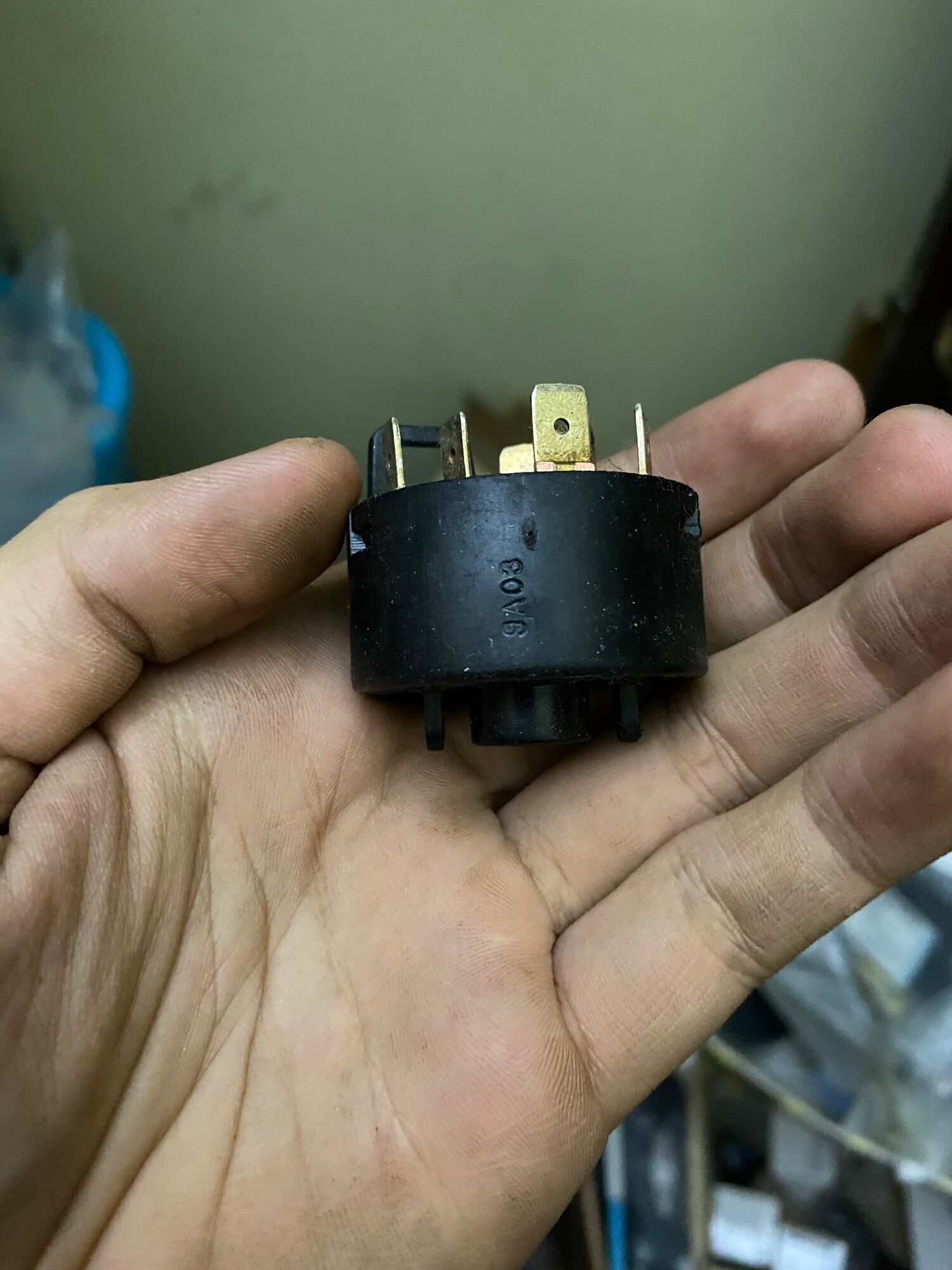 Tiếp điểm ổ khoá đề Daewoo Matiz