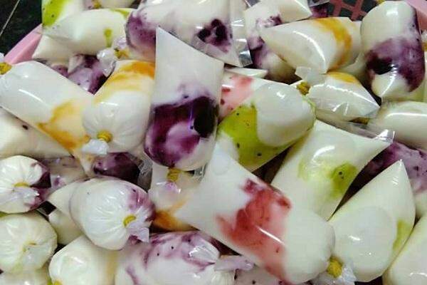 Set 10 bịch yaourt Sữa bò tươi Củ chi mix vị trái cây