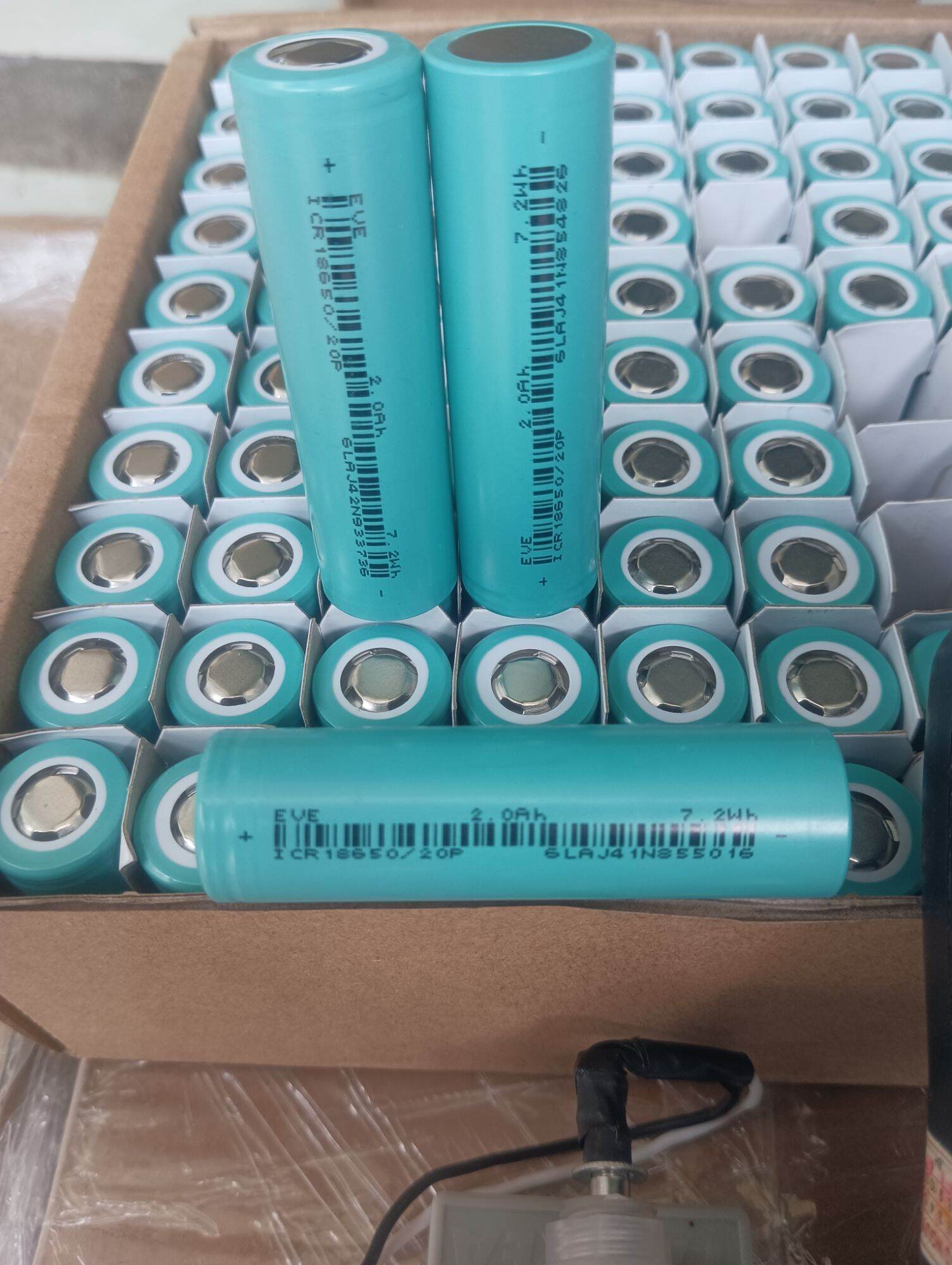 pin 18650, pin EVE 2000mah xả 20A mới 100%