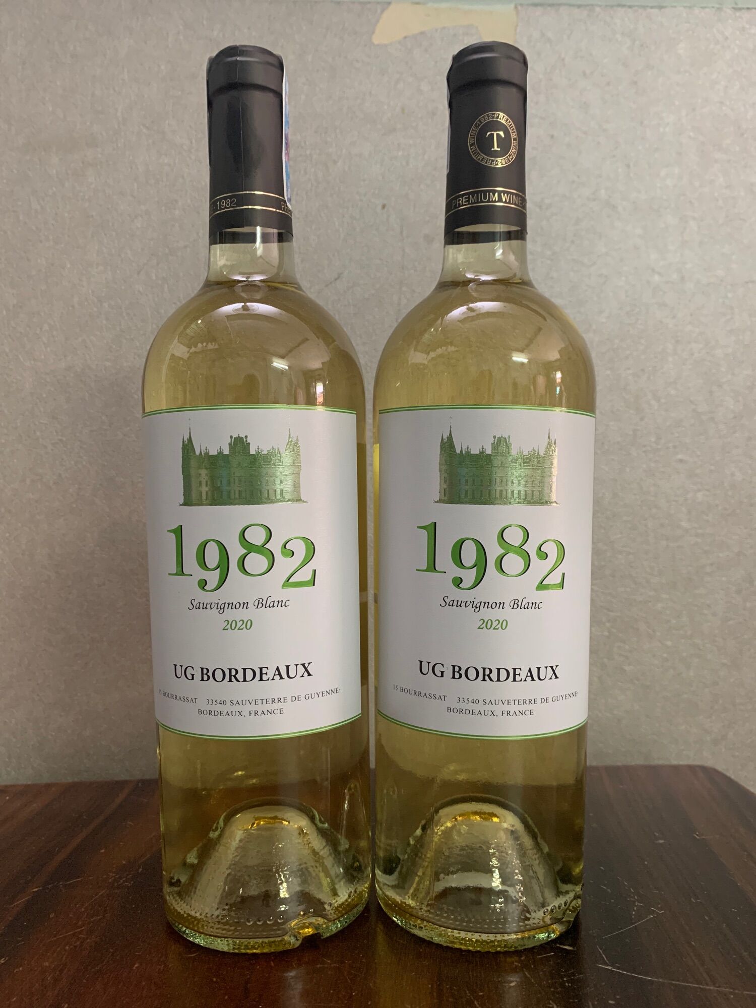 Vang pháp 1982 750ml