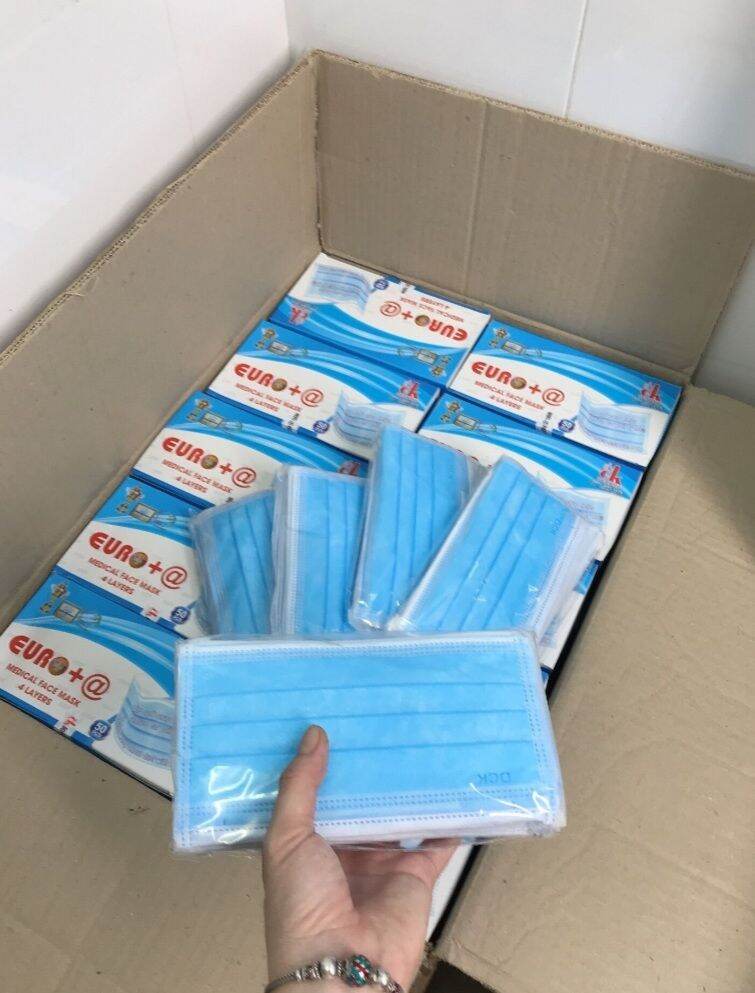 Khẩu Trang Euro 4 Lớp ( 1 Hộp 50 cái)