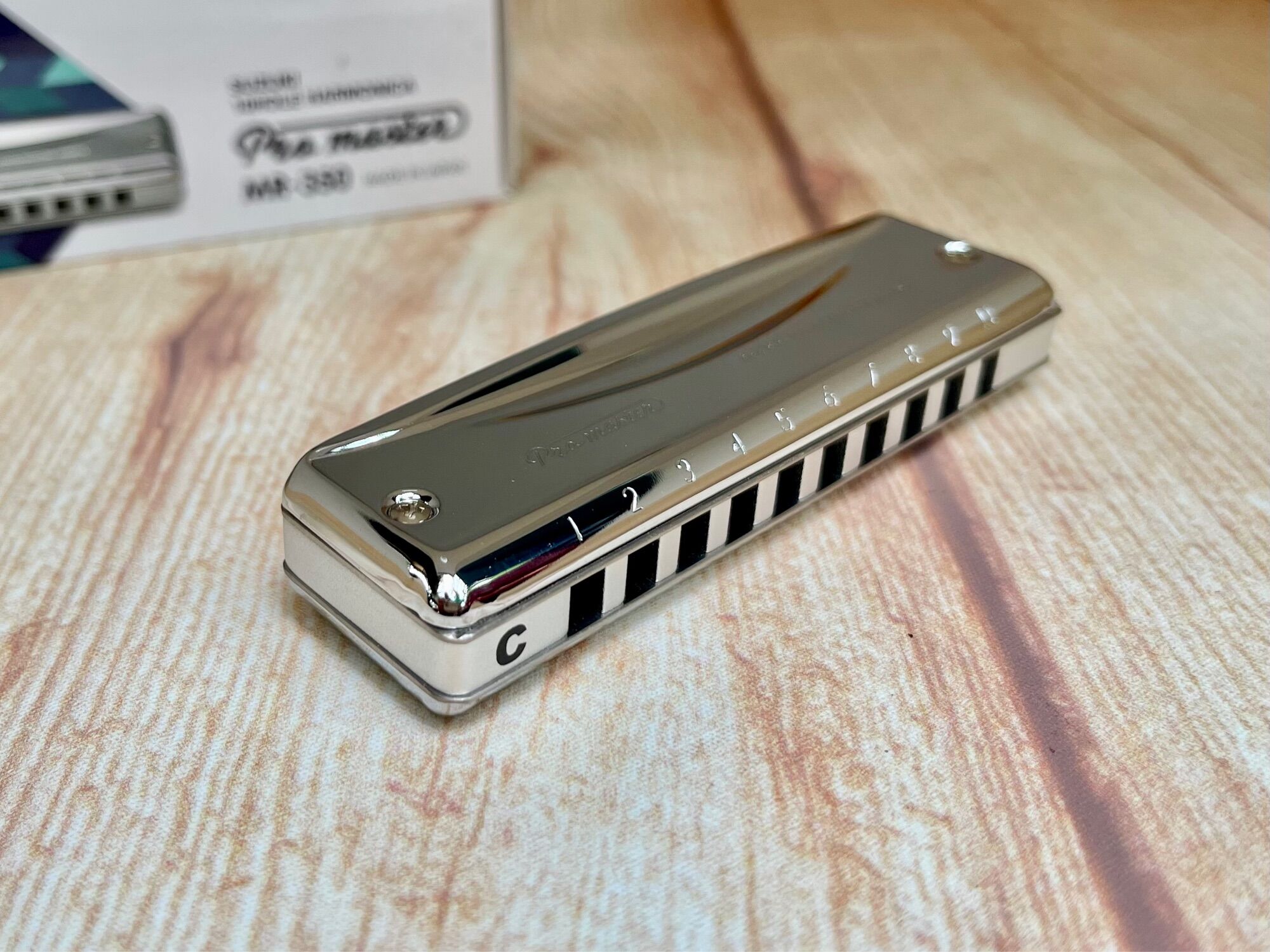 Kèn harmonica 10 lỗ Diatonic Suzuki ProMaster Mr-350