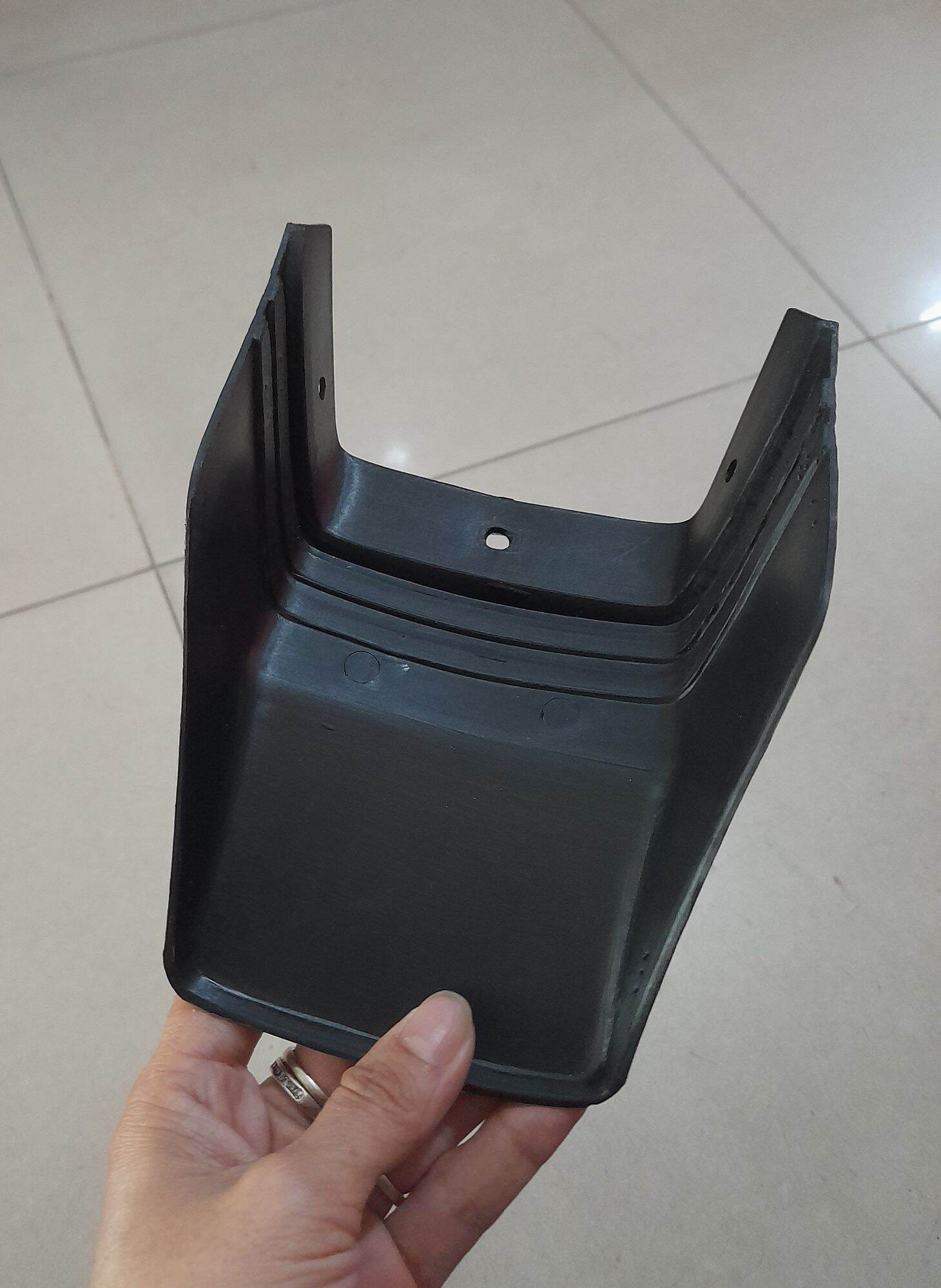 Chắn bùn sau xe Win 100