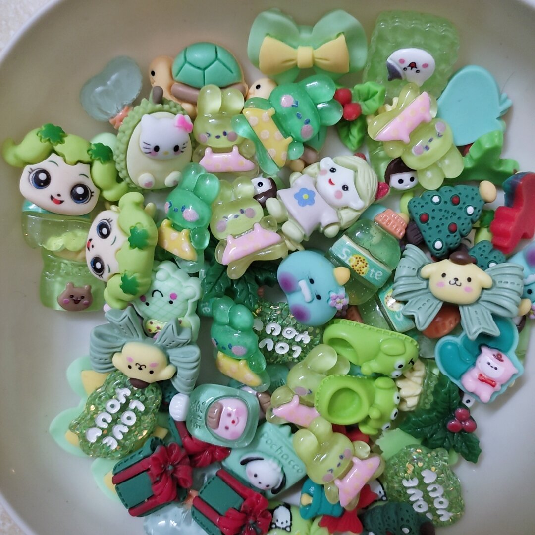 Set 10 charm ngẫu nhiên theo màu