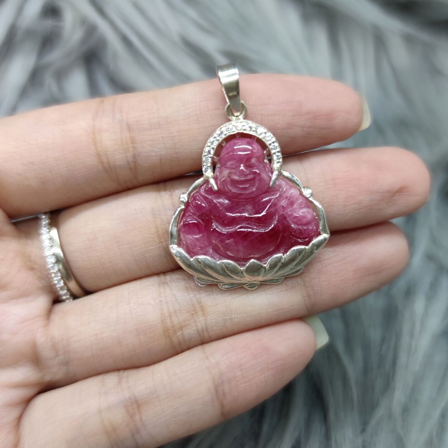 Phật di lặc ruby nam phi tự nhiên bao kiểm định