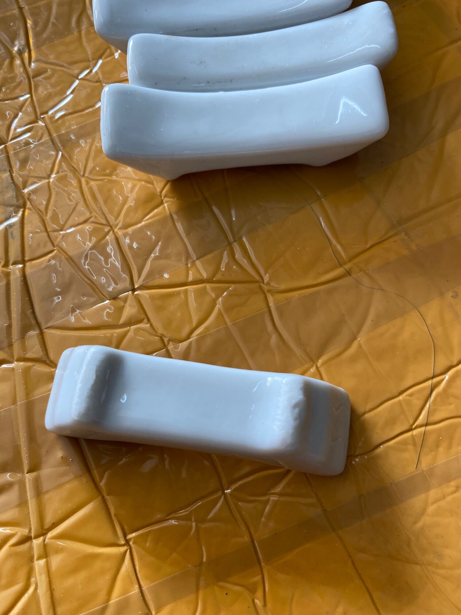 Gác đũa sứ trắng set 6 cái và set 10 cái
