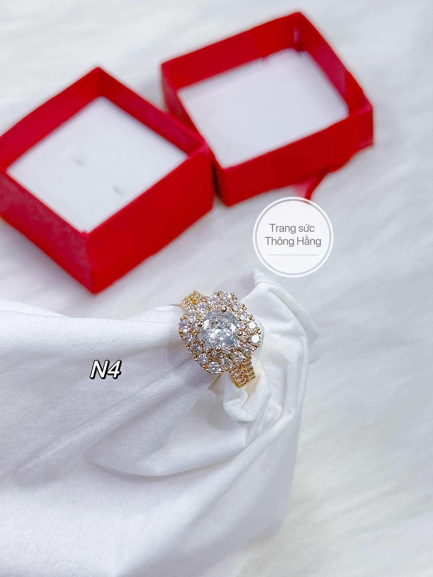 Nhẫn đồng màu miền tây mẫu vuông N4