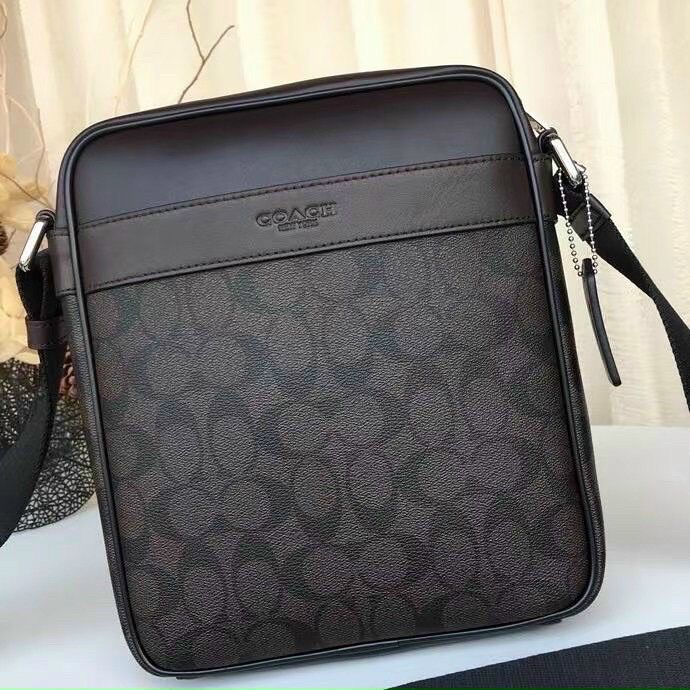 Túi Coach for men xuất xịn