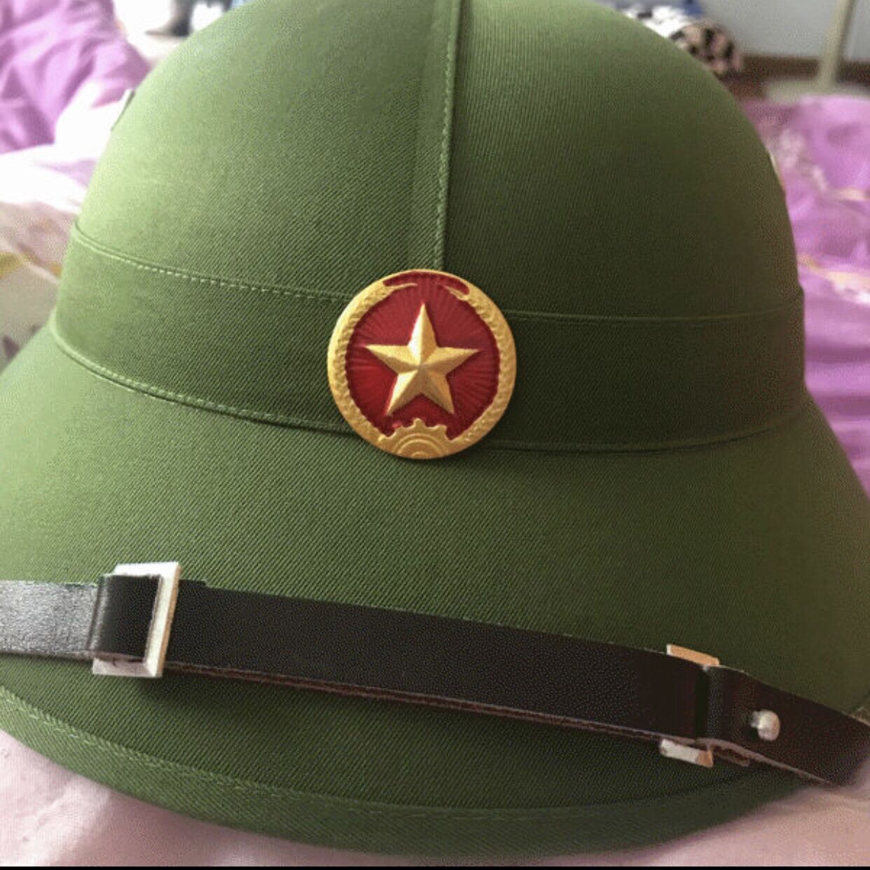 Sao gắn mũ Cối.