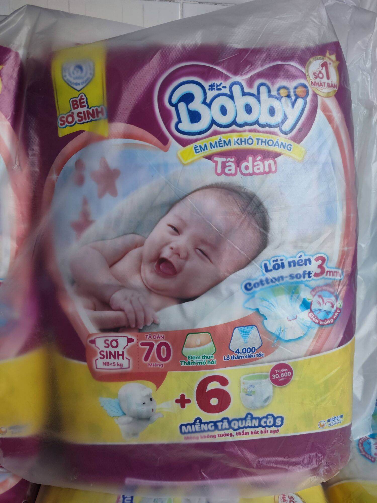 Tã dán sơ sinh Bobby xs70 (+ tặng 6 miếng tã size S), hsd: 4 năm