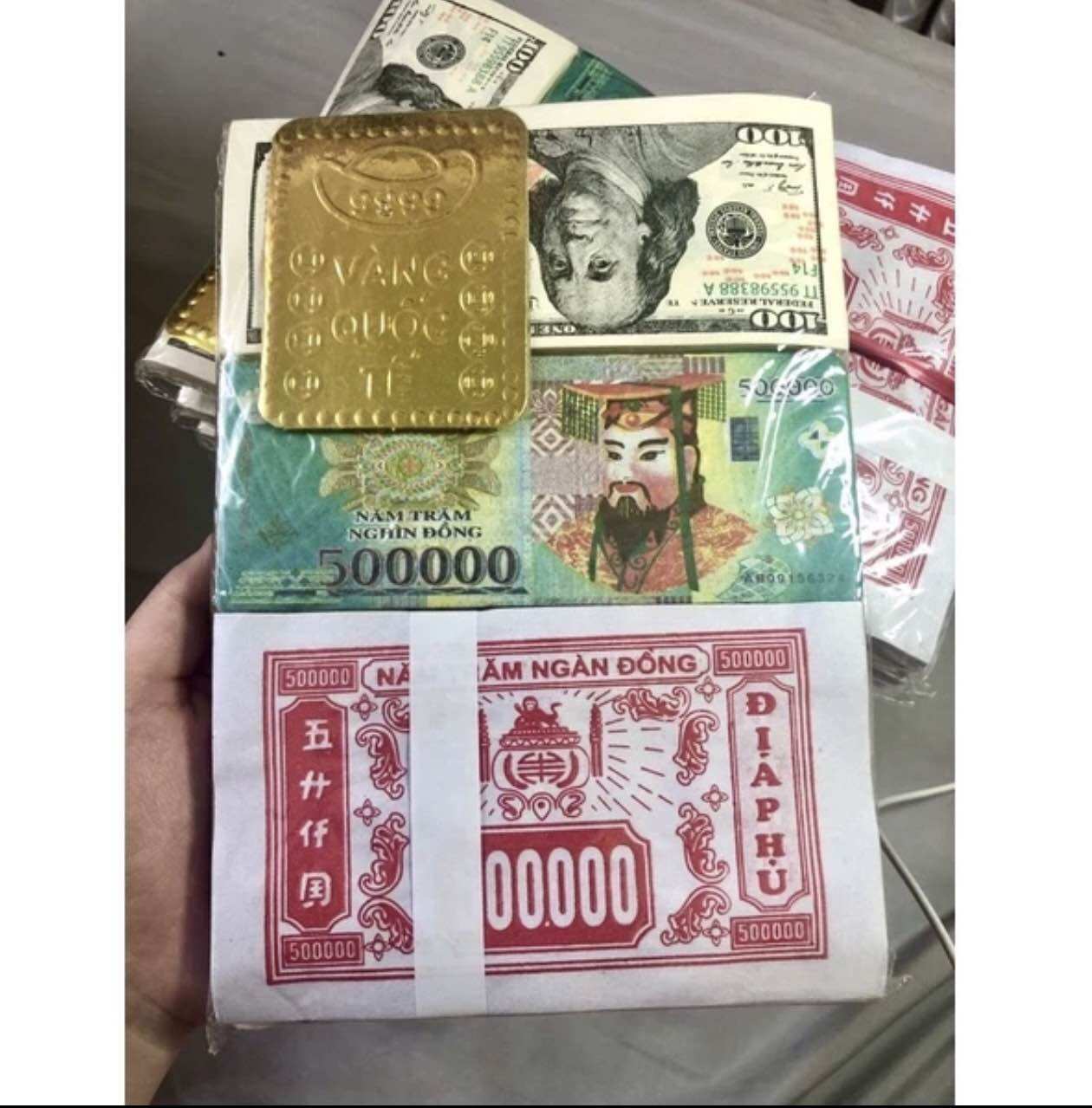 Giấy cúng tiền lễ vàng