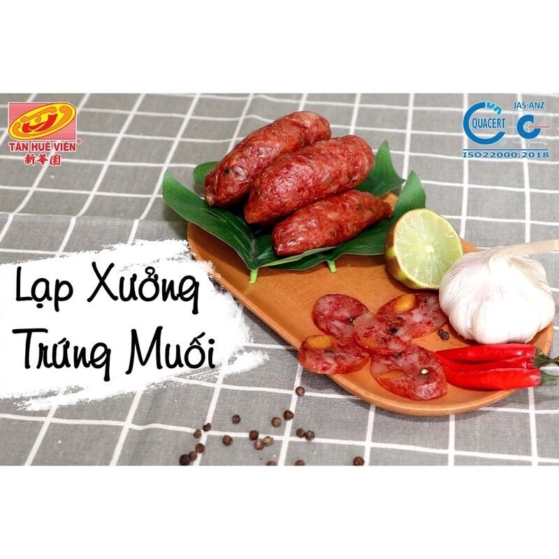 Lạp xưởng trứng muối Tân Huê Viên