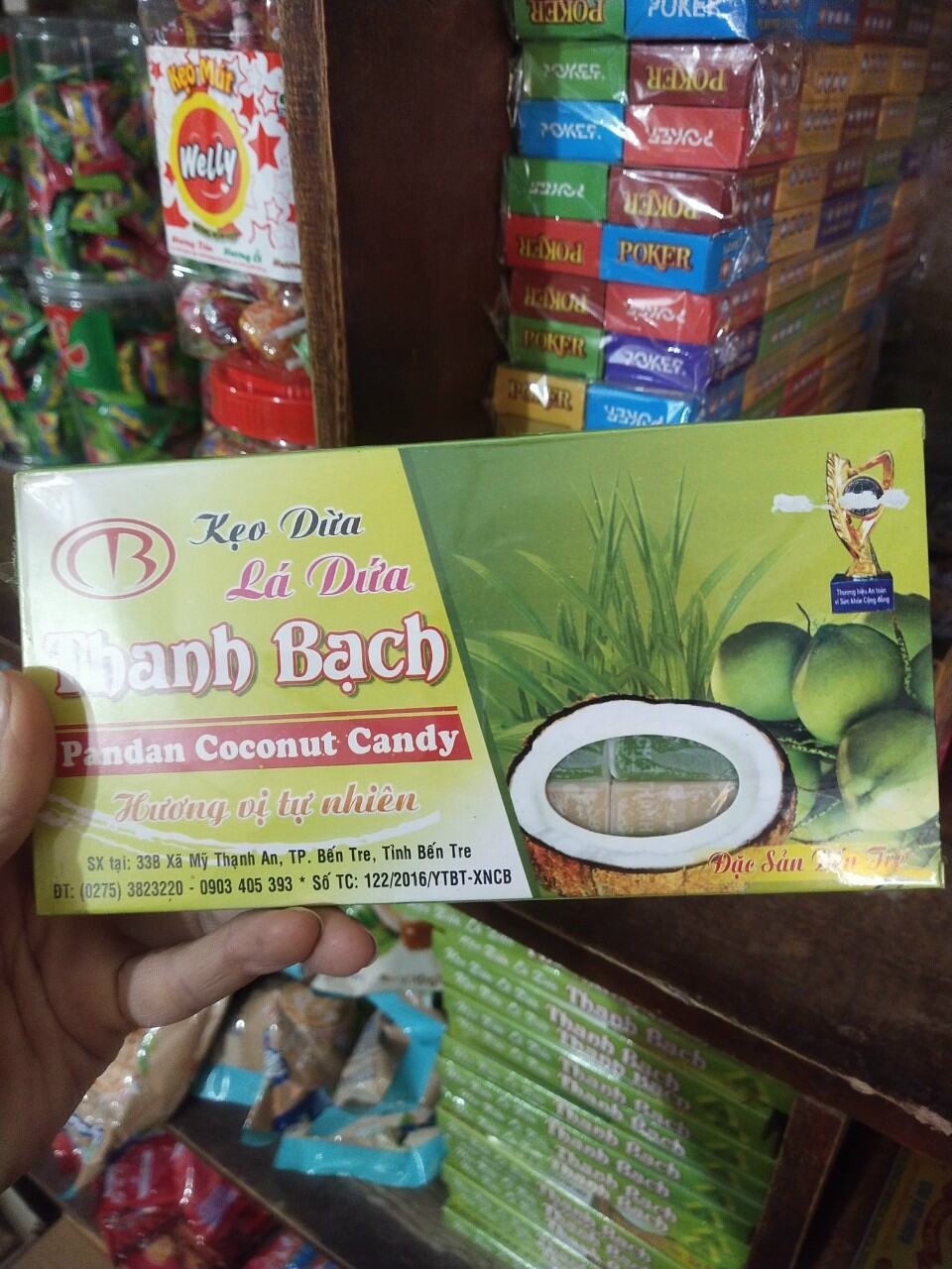 Kẹo Dừa Lá Dứa Thanh Bạch