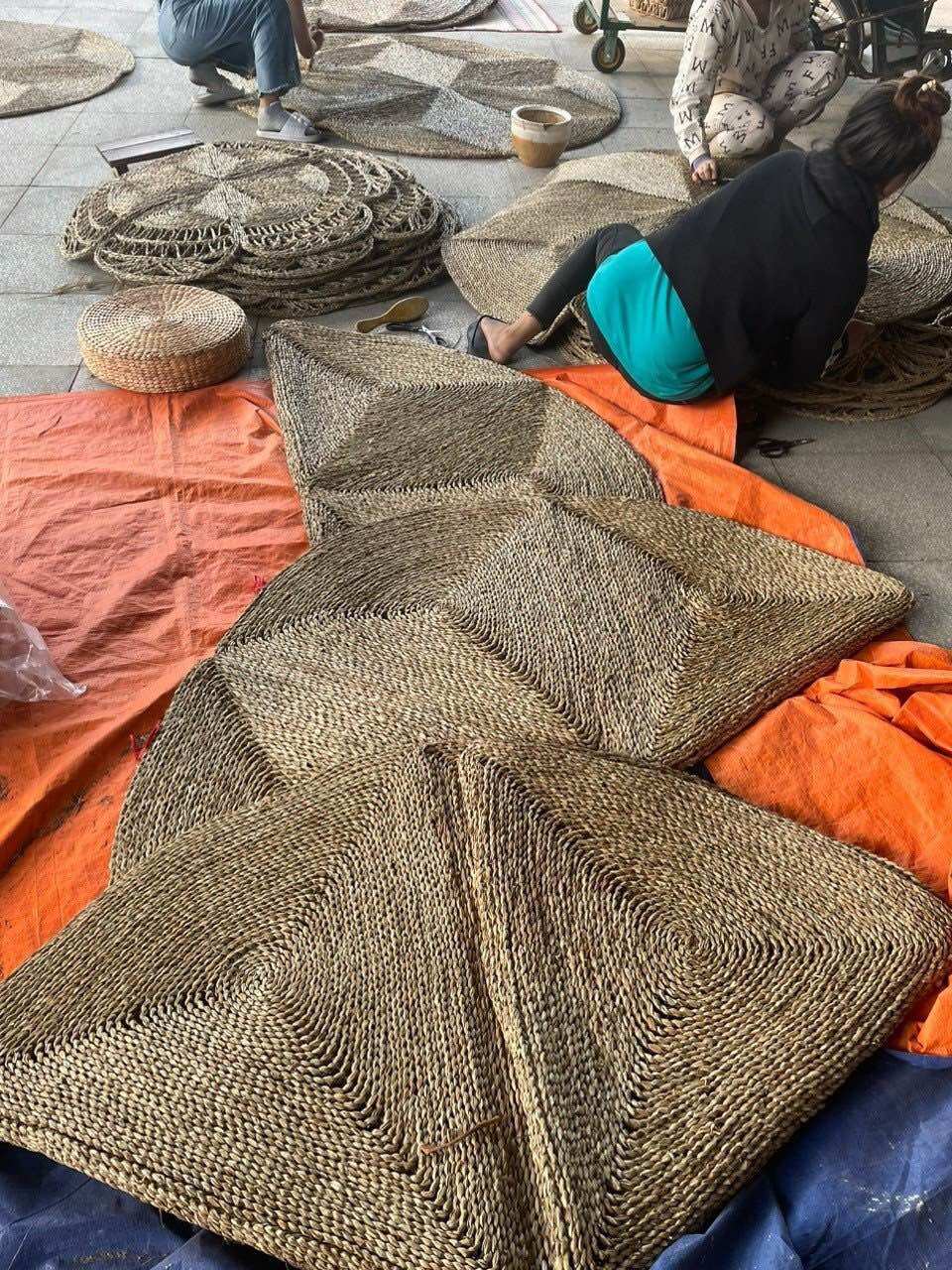 thảm cói hoa thưa các size