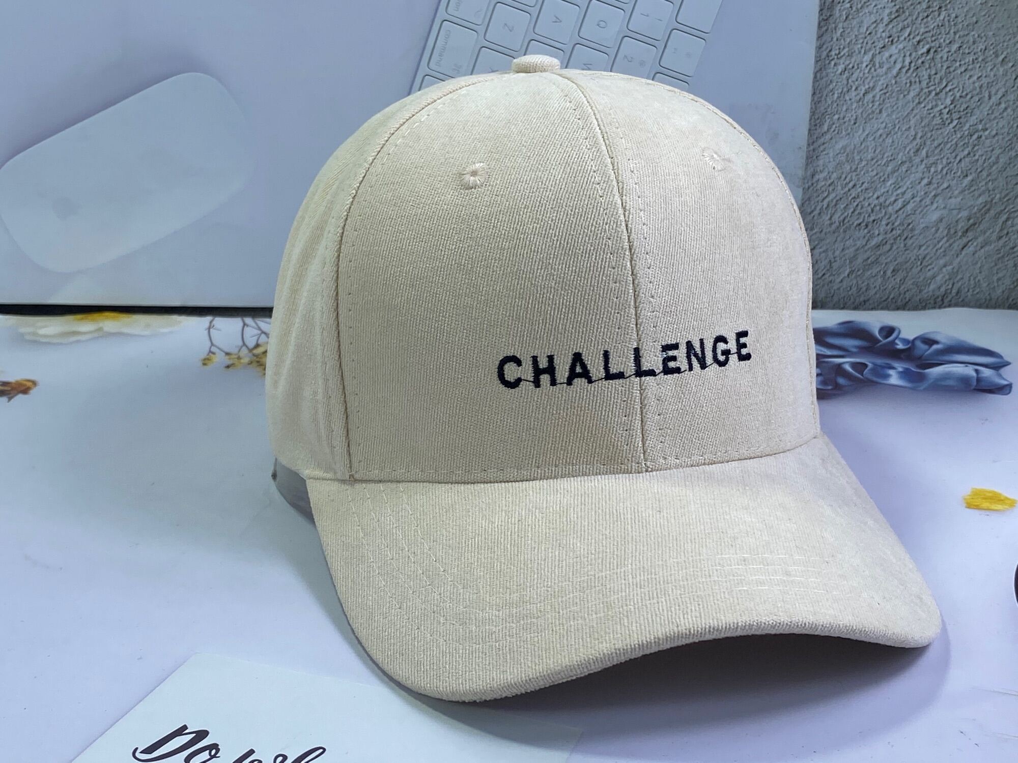 Mũ lưỡi trai nhung nam nữ - nón kết thêu CHALLENGE chữ hàn quốc unisex