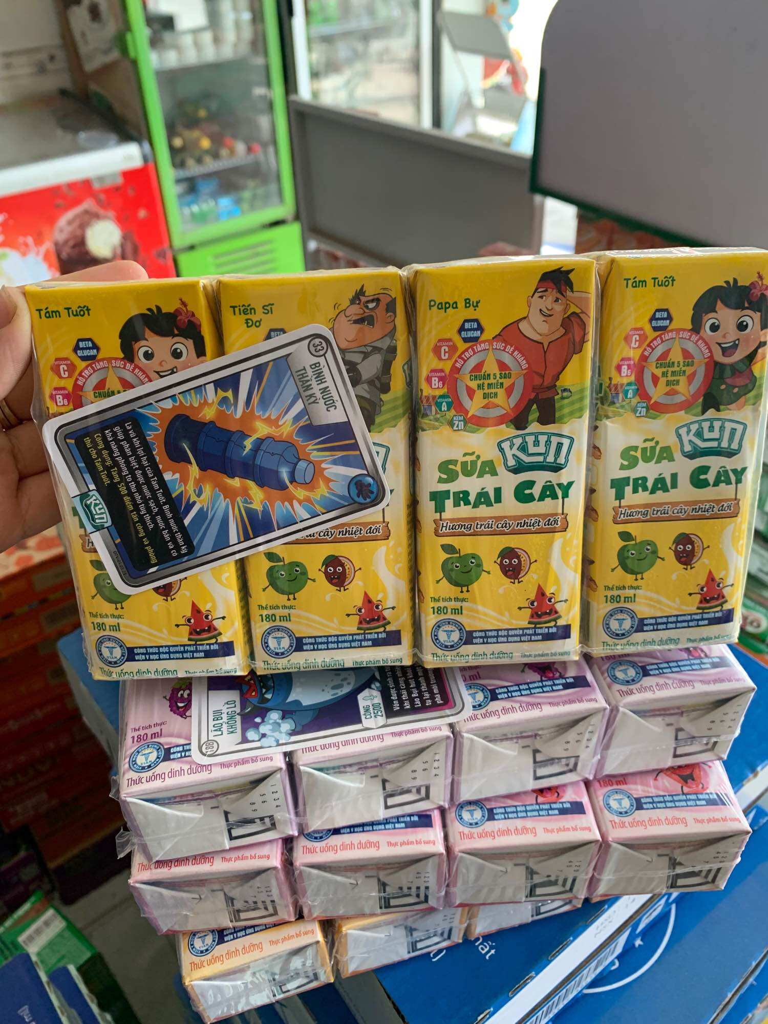 Sữa kun trái cây 180ml