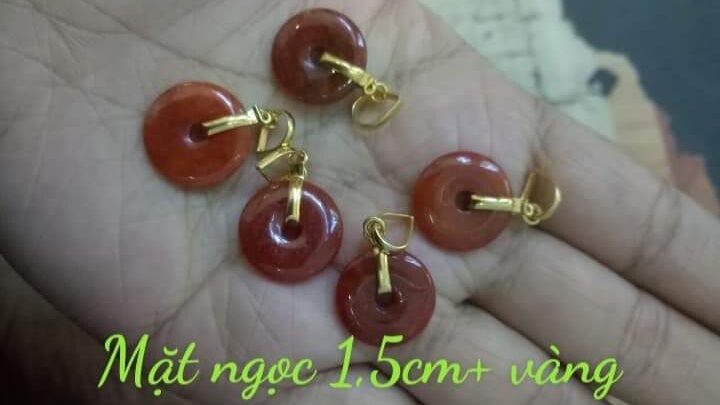 Mặt đồng điếu vàng non đá tự nhiên