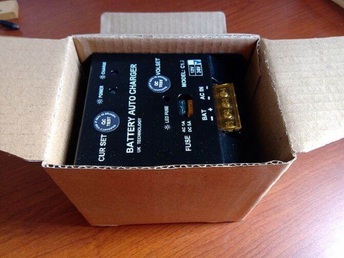 Sạc Ắc quy 12V - Tự động dùng nguồn biến áp cực bền khỏe