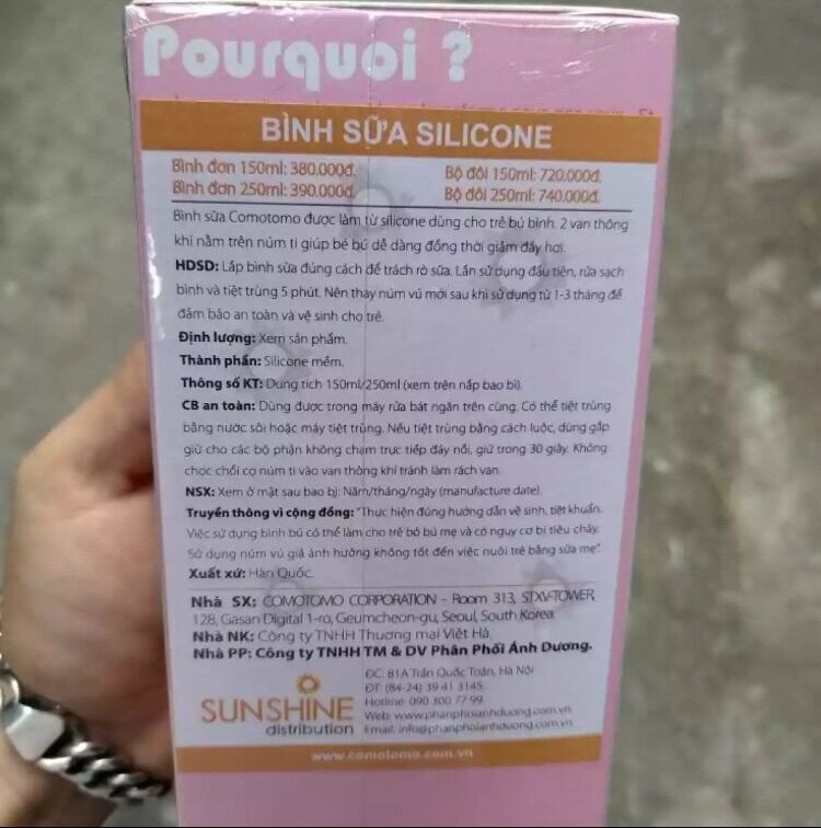 Bình sữa comotomo siêu mềm 250ml màu hồng núm theo bình 2 tia cho bé